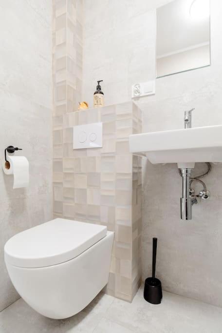Apartament Na Powislu Варшава Екстер'єр фото